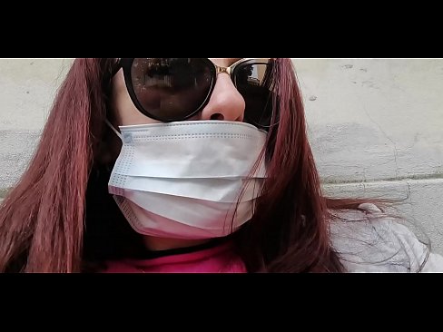 ❤️ Nicoletta neemt wraak op haar buurman en plast in zijn garage (Special Covid19 Italian Quarantine) ️ Homemade porno at us ❌